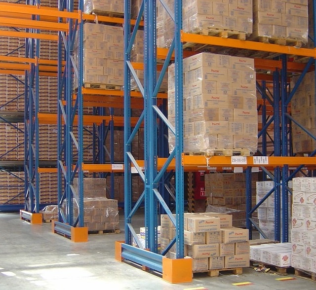 Паллетные стеллажи для склада: виды, применение, особенности монтажа - фото1