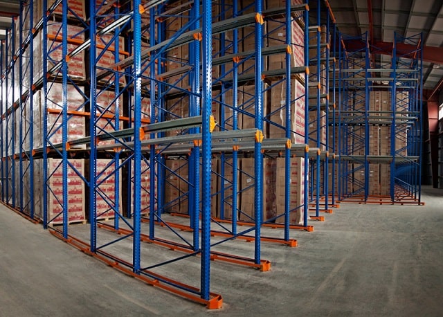 Стеллажи для склада: виды и особенности - Набивные