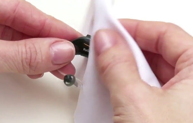 Як правильно доглядати за слуховим апаратом - фото1 Як правильно доглядати за слуховим апаратом - фото1