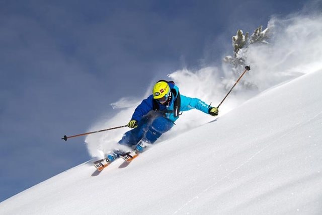 Какую одежду выбрать для катания на горных лыжах или сноуборде - фото1