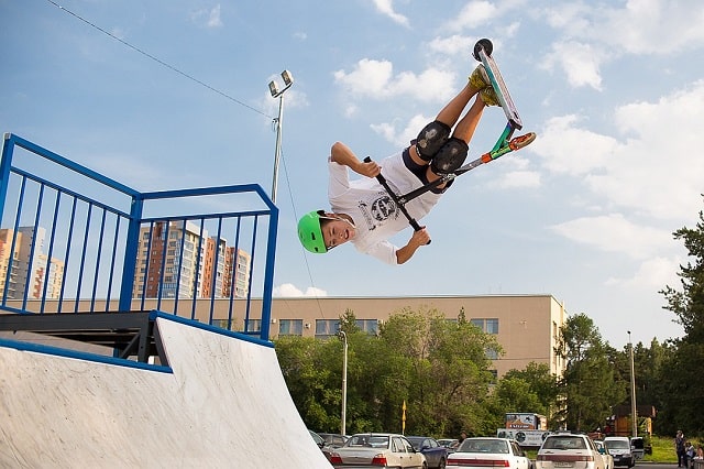 Трюковый самокат: что это такое, чем отличается от обычного, как выбрать - фото1