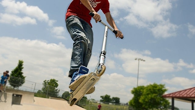 Трюковый самокат: что это такое, чем отличается от обычного, как выбрать - фото2
