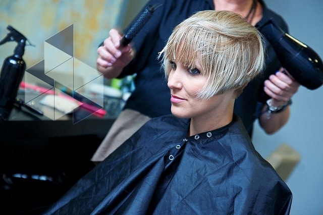 Більше, ніж просто стрижка: що повинен знати і вміти сучасний перукар - фото4 Більше, ніж просто стрижка: що повинен знати і вміти сучасний перукар - фото4