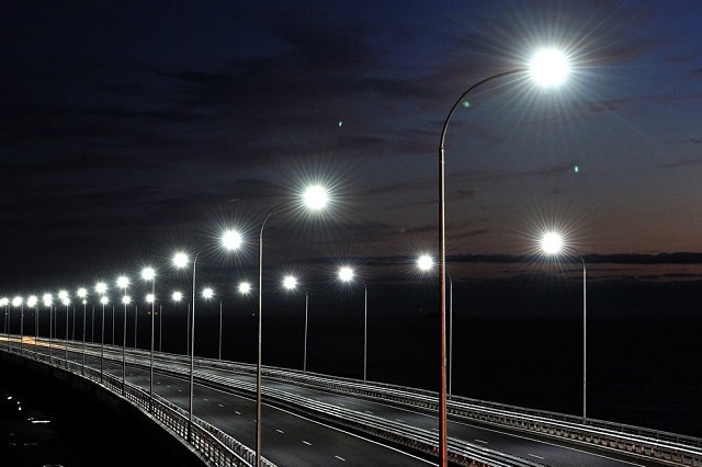 Опоры освещения: виды и особенности - фото1 Опоры освещения: виды и особенности - фото1