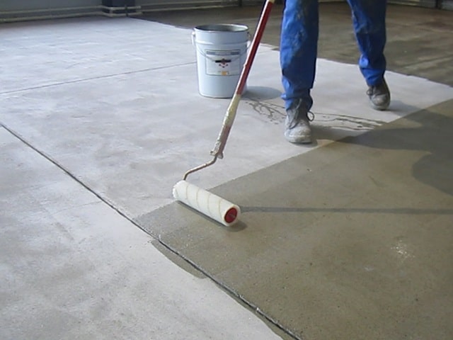 Епоксидна емаль і епоксидна фарба: що це таке, в чому різниця, особливості та застосування - фото4 Епоксидна емаль і епоксидна фарба: що це таке, в чому різниця, особливості та застосування - фото4