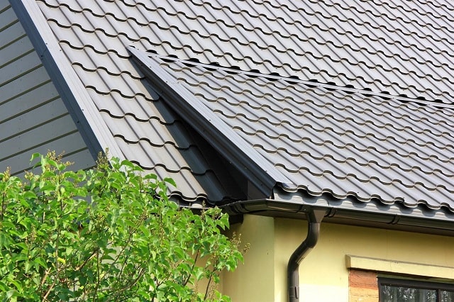 Металлочерепица: что это такое, виды, плюсы и минусы - фото6
