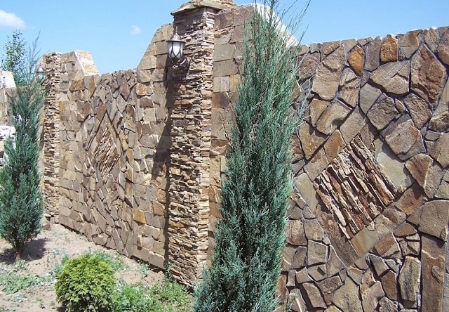 Песчаник: что это за камень, виды, применение в строительстве - фото3 Песчаник: что это за камень, виды, применение в строительстве - фото3