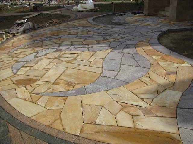 Песчаник: что это за камень, виды, применение в строительстве - фото4 Песчаник: что это за камень, виды, применение в строительстве - фото4