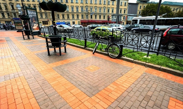 Тротуарная плитка: виды, плюсы и минусы, как выбрать - фото4 Тротуарная плитка: виды, плюсы и минусы, как выбрать - фото4