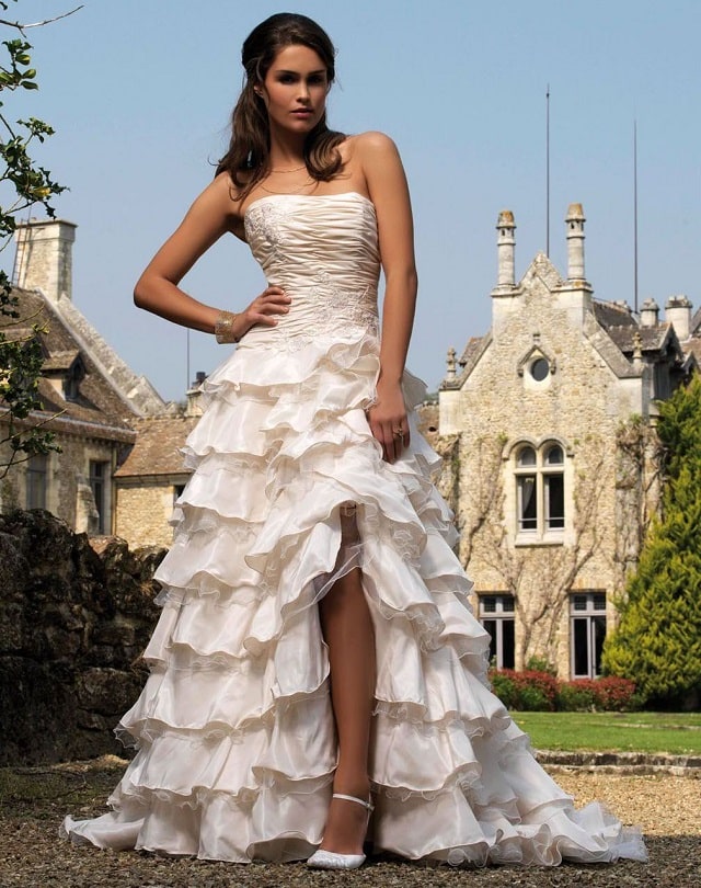 Весільна сукня: що зараз модно, як вибрати і що врахувати - фото4 Весільна сукня: що зараз модно, як вибрати і що врахувати - фото4