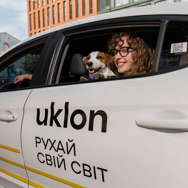 Робота в таксі на своєму автомобілі: кому підійде і що для цього потрібно - фото2