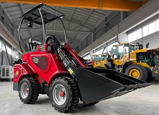 Ковшовые мини-погрузчики: как выбрать подходящий погрузчик для строительных нужд - фото