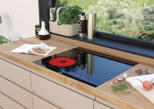 Электрическая плита и газовая: особенности использования в быту, плюсы и минусы - фото1