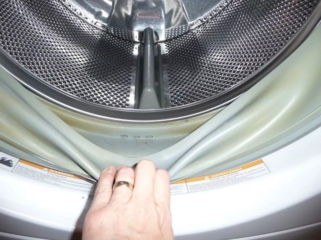 Що робити, якщо скрипить барабан в пральній машині - фото1