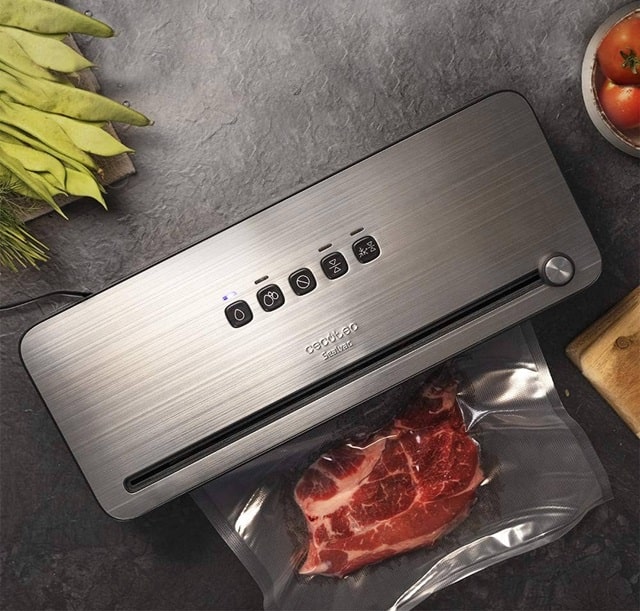 Вакуумний пакувальник для дому – свіжість та безпека вашого раціону - фото