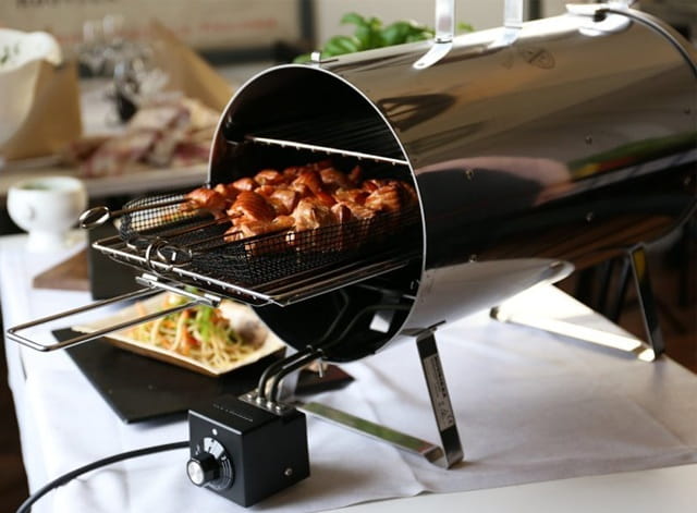 Як вибрати коптильню для дому і дачі: гаряче та холодне копчення простими словами - фото5