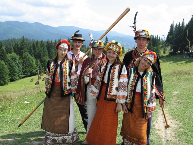 Де відпочити в Карпатах: огляд доступних пропозицій із Хмельницького - фото2 Де відпочити в Карпатах: огляд доступних пропозицій із Хмельницького - фото2