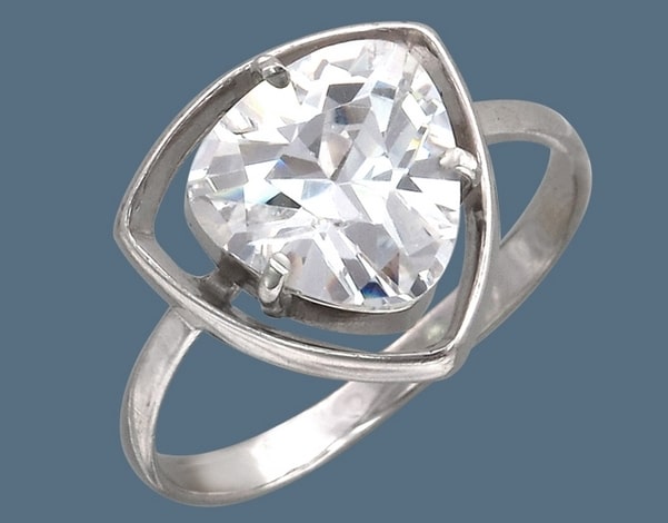 Как отличить бриллиант от подделки: знакомимся с аналогами - фото1