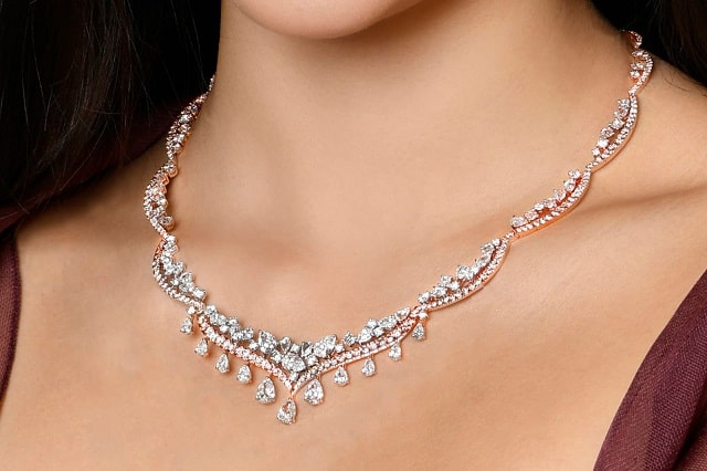 Колье- фото