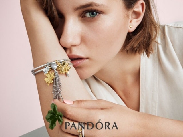 Pandora Moments, Pandora ME и другие линии: обзор коллекций, в чем разница, кому подойдут - фото3 Pandora Moments, Pandora ME и другие линии: обзор коллекций, в чем разница, кому подойдут - фото3