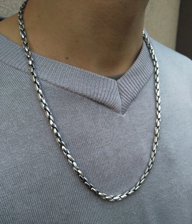 Срібні ланцюжки для чоловіків: види та особливості, як вибрати і з чим носити - фото3 Срібні ланцюжки для чоловіків: види та особливості, як вибрати і з чим носити - фото3