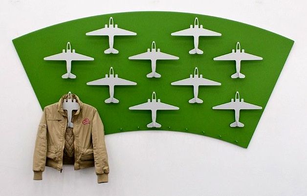 Вешалки в прихожую настенные: идеи для интерьера - фото2