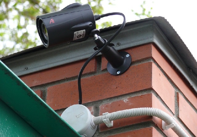 Какие камеры видеонаблюдения лучше для улицы: обзор, виды и характеристики, советы - фото3 Какие камеры видеонаблюдения лучше для улицы: обзор, виды и характеристики, советы - фото3