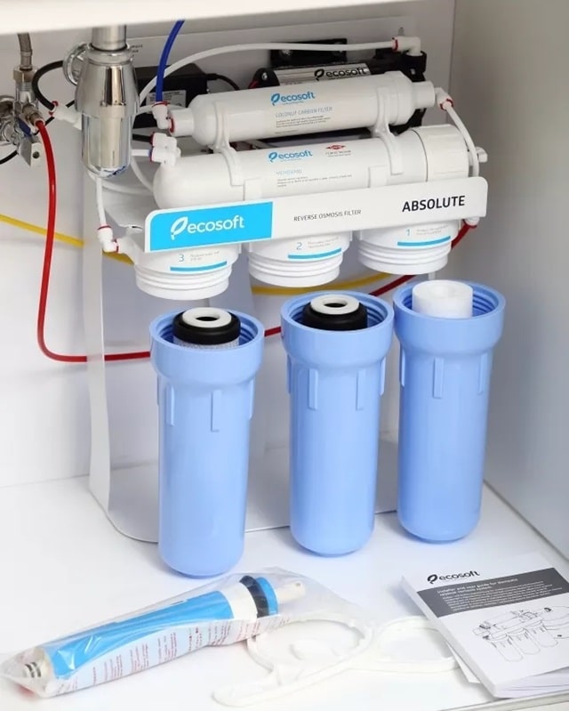 Фильтр обратного осмоса для воды: что это такое, как работает, плюсы и минусы - фото1