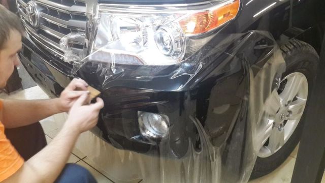 Антивандальные и антигравийные пленки для авто - что это такое и как работает - фото1 Антивандальные и антигравийные пленки для авто - что это такое и как работает - фото1