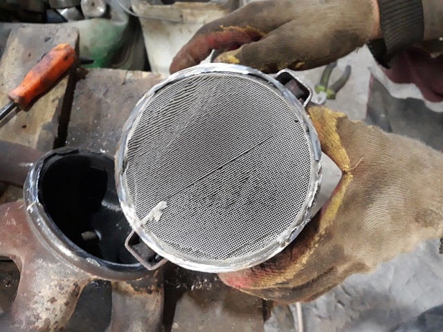 Каталізатор автомобільний: що це таке, для чого потрібний, навіщо їх скуповують - фото4 Каталізатор автомобільний: що це таке, для чого потрібний, навіщо їх скуповують - фото4