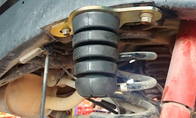 Отбойник (подушка) амортизатора или рессоры: что это такое, как работает, назначение - фото3 Отбойник (подушка) амортизатора или рессоры: что это такое, как работает, назначение - фото3