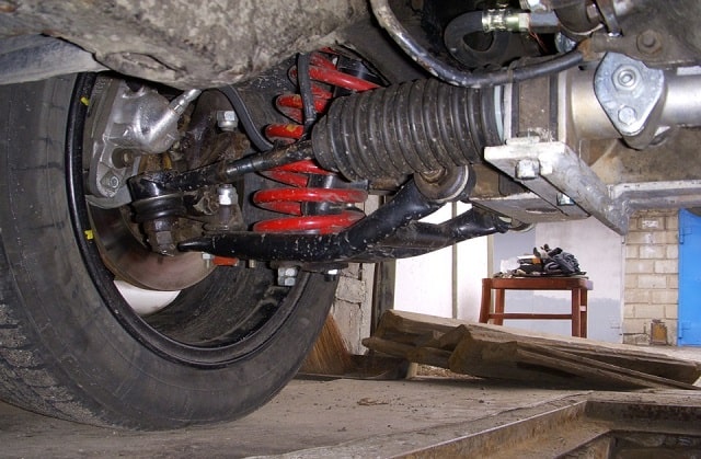 Рулевая рейка в автомобиле: что это такое и как работает - фото2 Рулевая рейка в автомобиле: что это такое и как работает - фото2