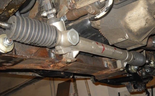 Рулевая рейка в автомобиле: что это такое и как работает - фото3 Рулевая рейка в автомобиле: что это такое и как работает - фото3