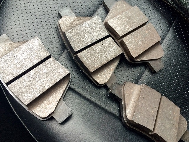 Тормозные колодки в машине: что это такое, виды, особенности - фото3