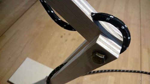 Настольный светильник своими руками из подручных материалов - фото 2 Настольный светильник своими руками из подручных материалов - фото 2