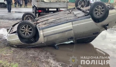 Житель Балаклеи угнал такси и попал в ДТП в Донецкой области (видео)