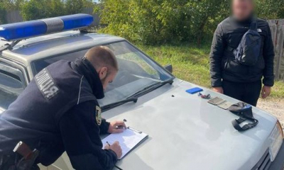 23-летний житель поселка Зидьки украл у мальчика мобильный телефон