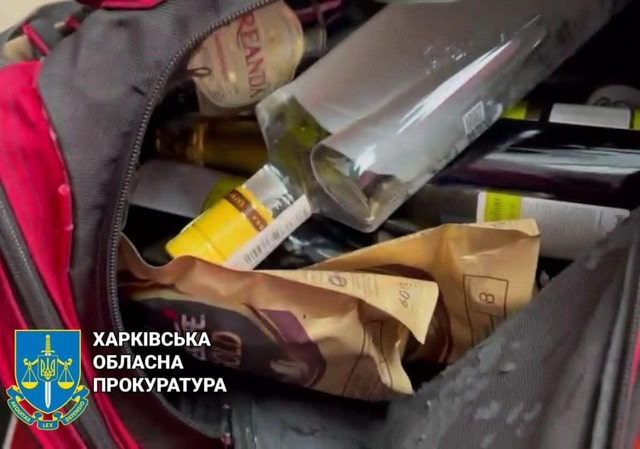 За кражу в условиях военного положения четверых граждан взяли под стражу