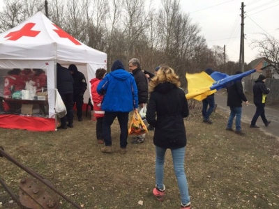 Харьковские волонтеры совершили автопробег в Новые Санжары
