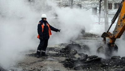 Из-за аварии на теплосетях: на Павловом Поле ограничили движение транспорта на несколько дней