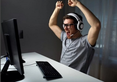 Как зарабатывать на играх без вложений с выводом денег