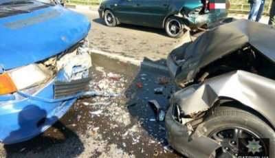 Стало известно, кто пострадал вследствие тройного ДТП в Харькове