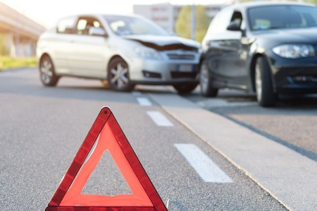 Перша допомога на дорозі: огляд поширених ситуацій, до чого потрібно бути готовим водієві
