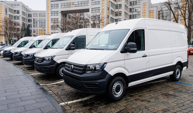 5 автомобилей передало правительство Германии громадам Харьковщины