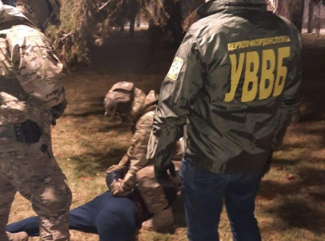 В Харькове за взятку пограничнику задержали гражданина России