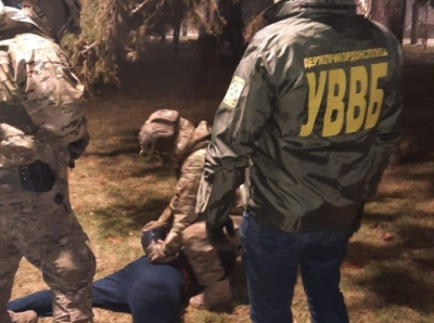 В Харькове за взятку пограничнику задержали гражданина России