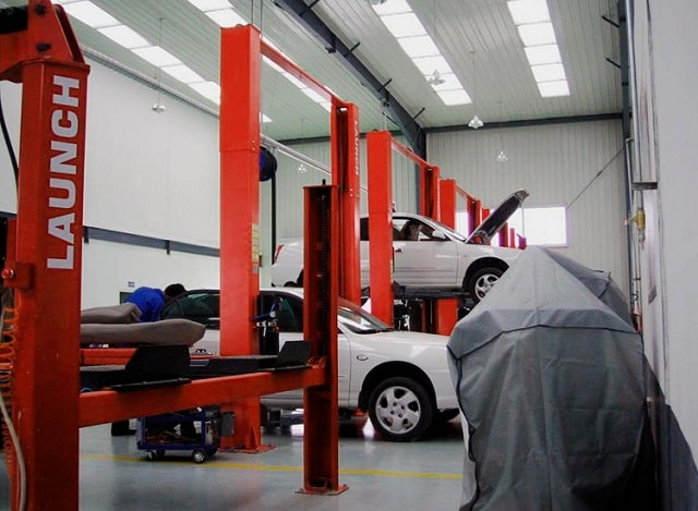 Автомобильные подъемники на 4 тонны: виды и особенности