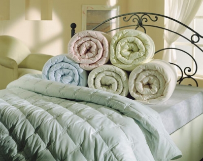 Мужчина украл одеяло из магазина