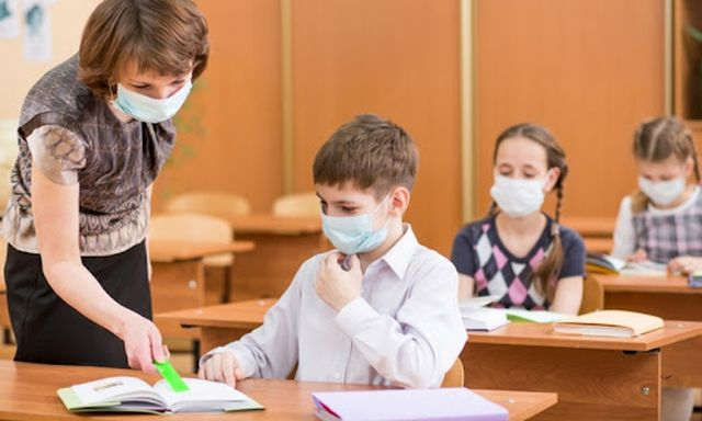 В Харькове пытаются избежать дистанционного обучения школьников