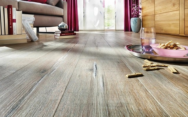 Який ламінат вибрати для квартири: клас, товщина, зовнішній вигляд, спосіб монтажу